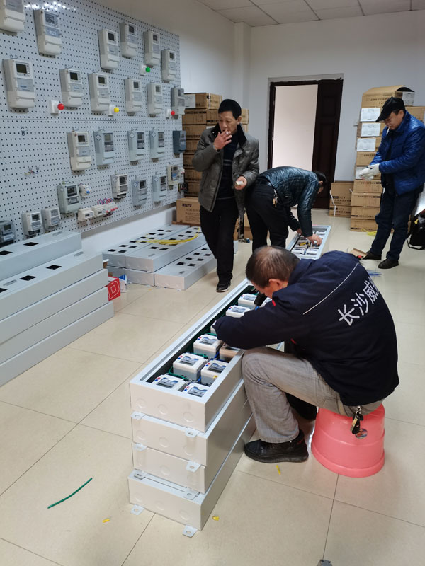 智能電表來了，預(yù)付費電表該下崗了嗎？